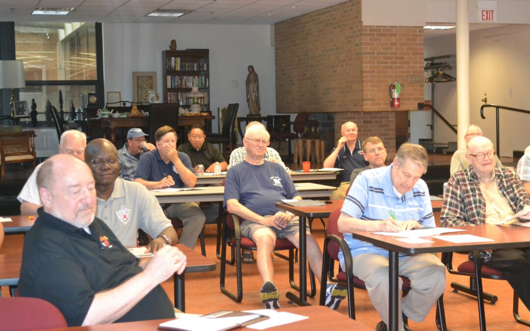 Professed Viatorians Come Together for Annual Retreat