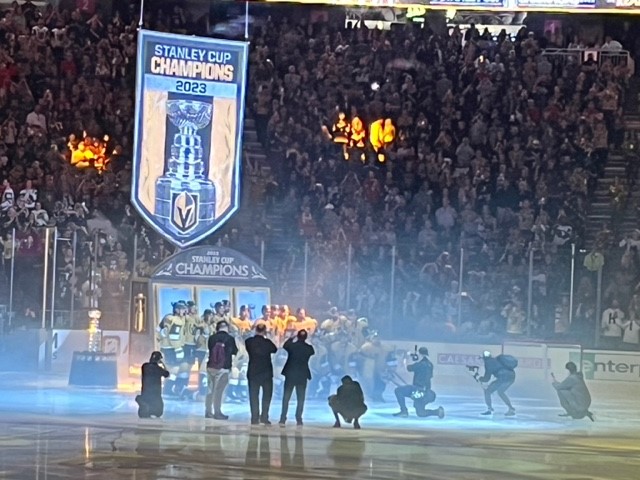 Viatorians Cheer as Stanley Cup Banner Raised